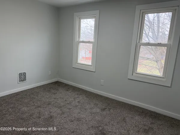 $1,600 | 1154 Murray Street, Kingston, PA 18704