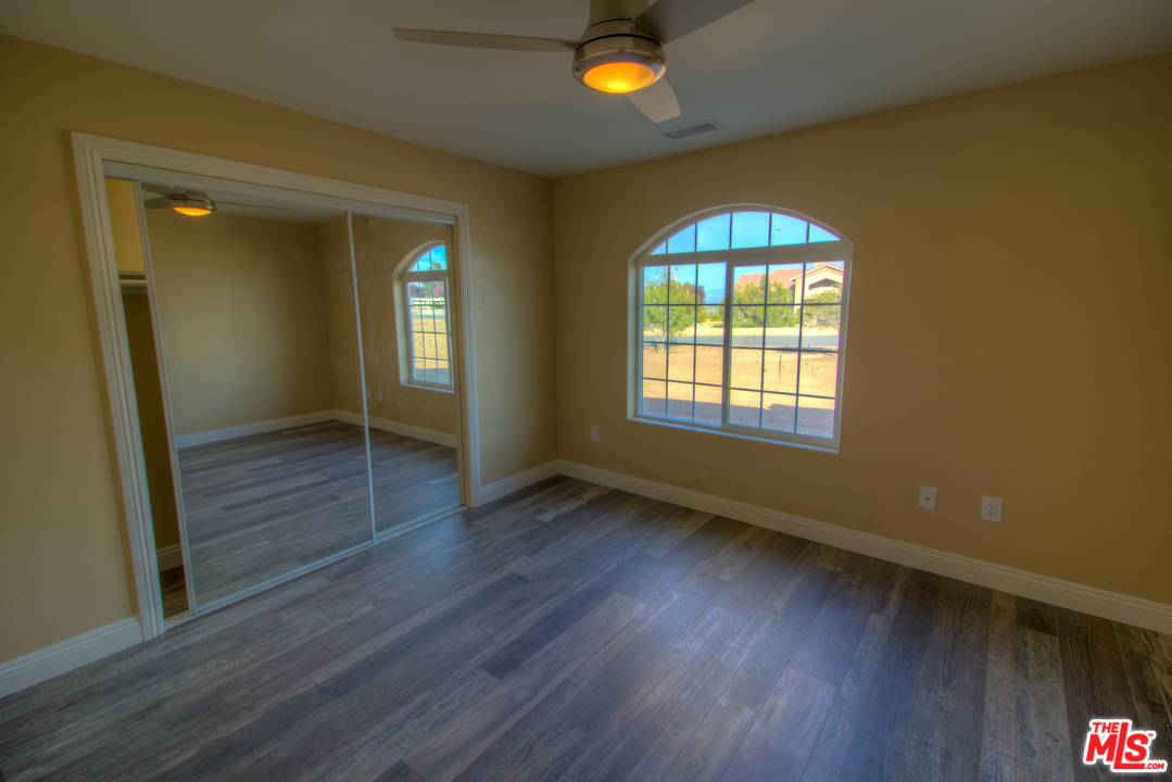 8242 Arrowhead Road Phelan, CA 92371 - Photo 17 of 28