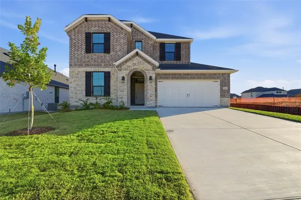 $2,800 | 115 Sophie Drive, Princeton, TX 75407