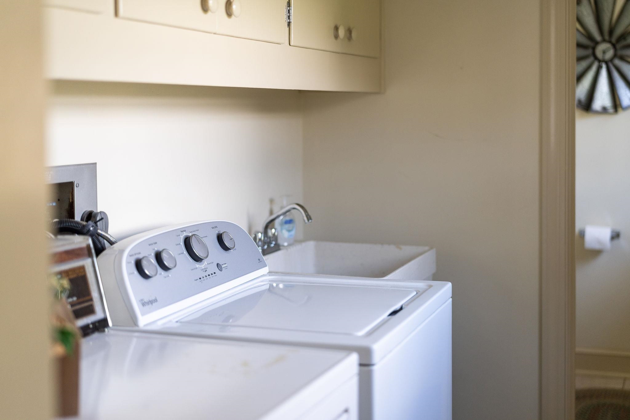 813 Cattle Scales Road Waynesboro, VA 22980 - Photo 40 of 75 a utility room with dryer and washer