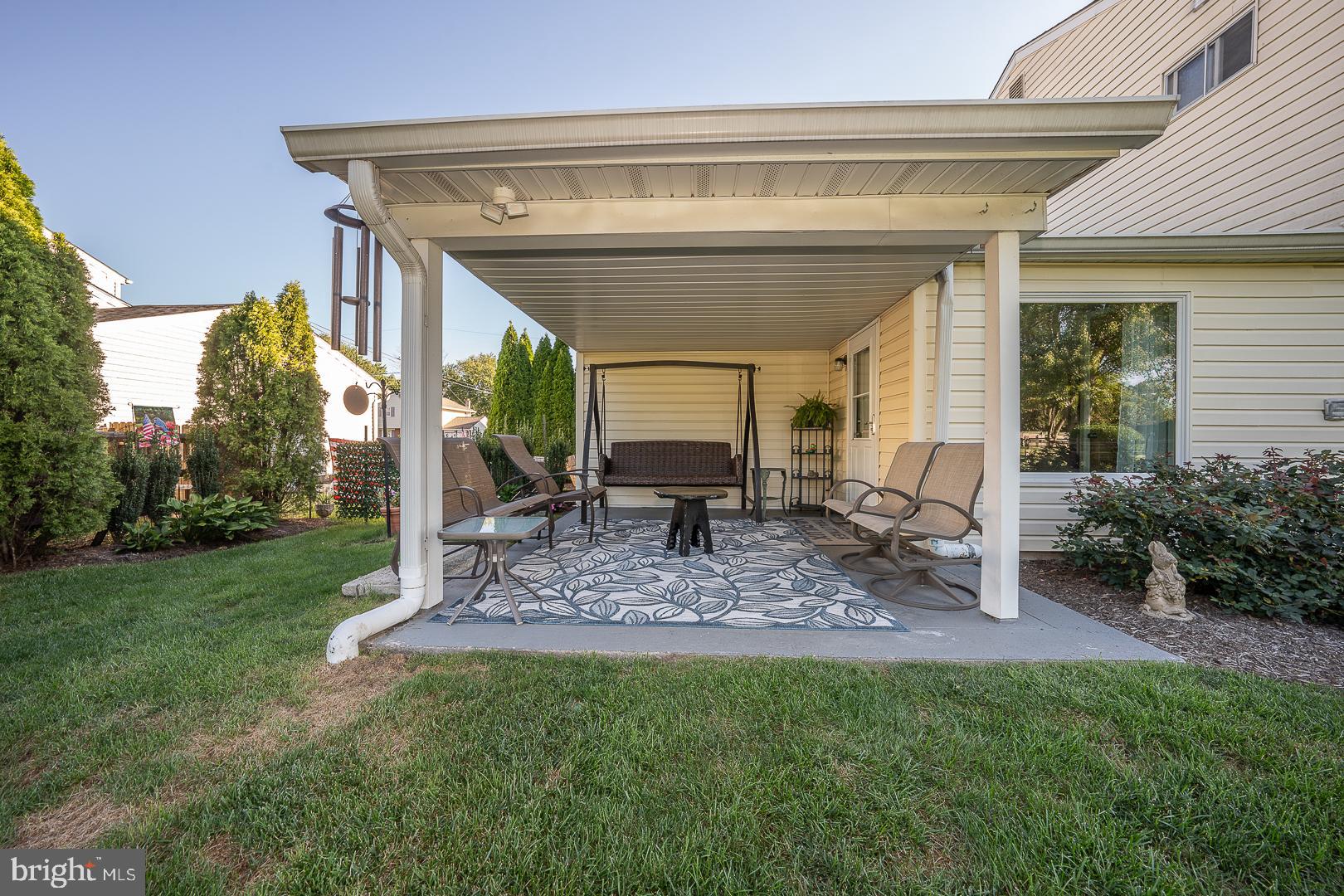 296 Waverly Road Southampton, PA 18966 - Photo 23 of 29 Private Covered Patio