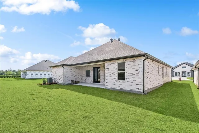 $530,000 | 112 Osprey Drive, Westwego, LA 70094