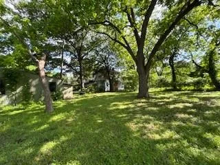 a view of outdoor space