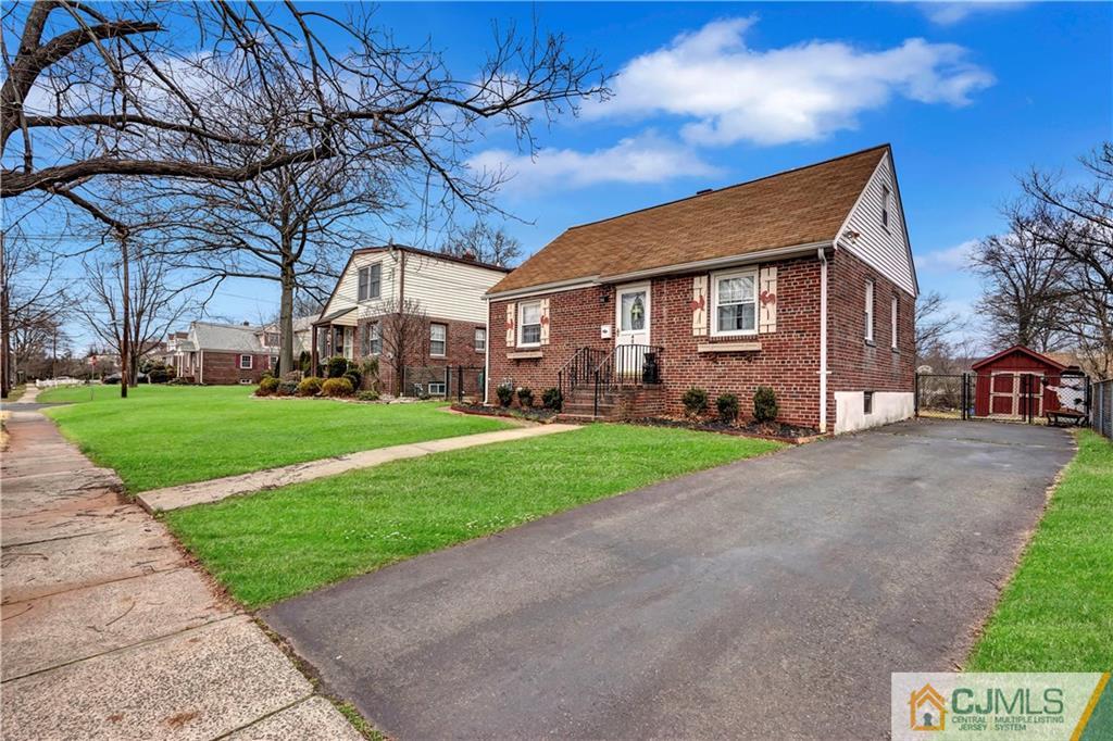 407 Walnut Street Middlesex, NJ 08846 - Photo 1 of 18 Gallery Image 1