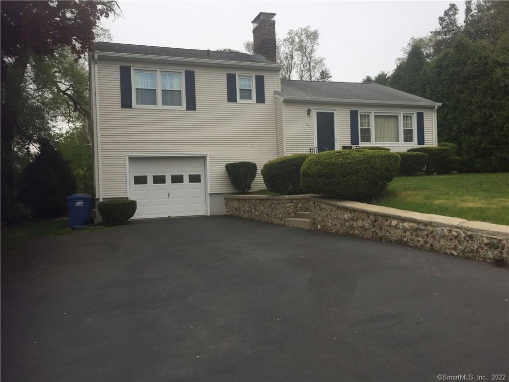 75 Russ Sim Heights Groton, CT 06340 - Photo 1 of 1