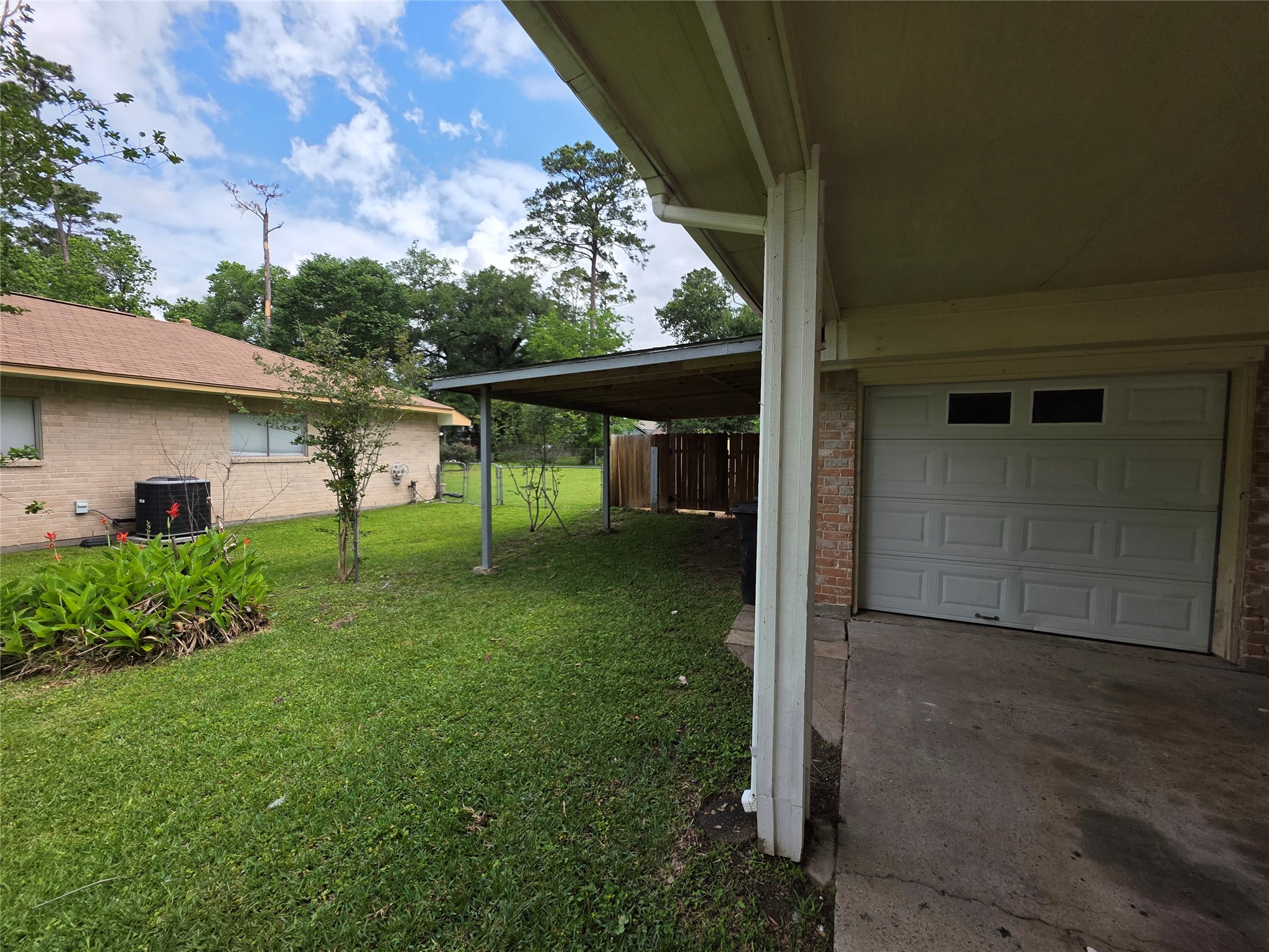 3414 Bristlecone Trail Spring, TX 77380 - Photo 3 of 16 a front view of a house with garden