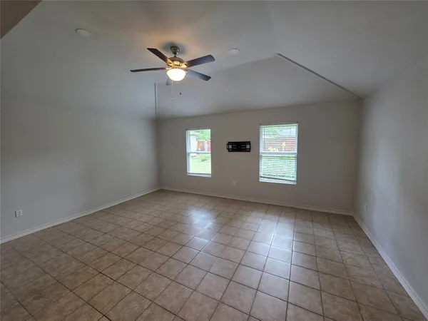 $2,100 | 3414 Bristlecone Trail, Spring, TX 77380