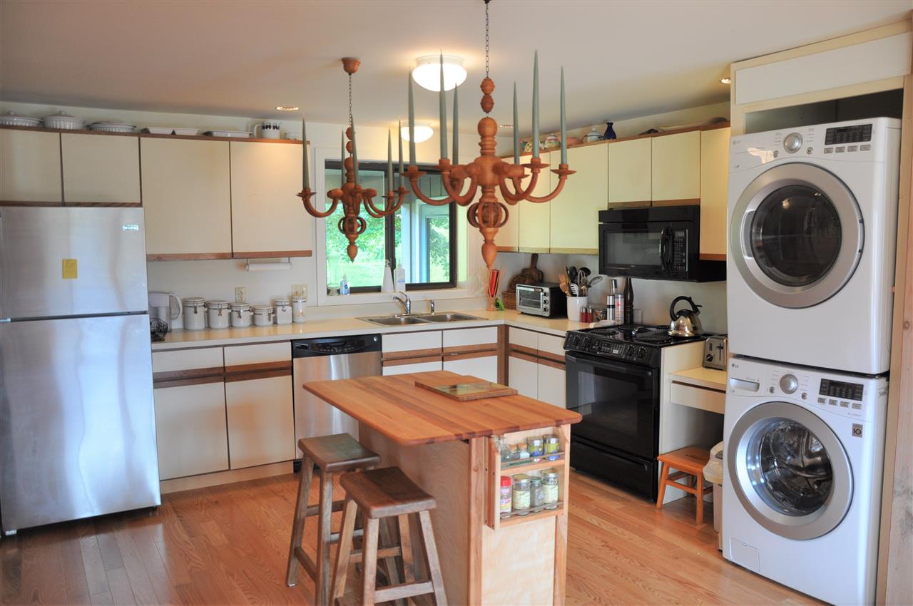 4030 Steeple View Road, Unit 30 Manchester Center, VT 05255 - Photo 5 of 29 Gallery Image 5