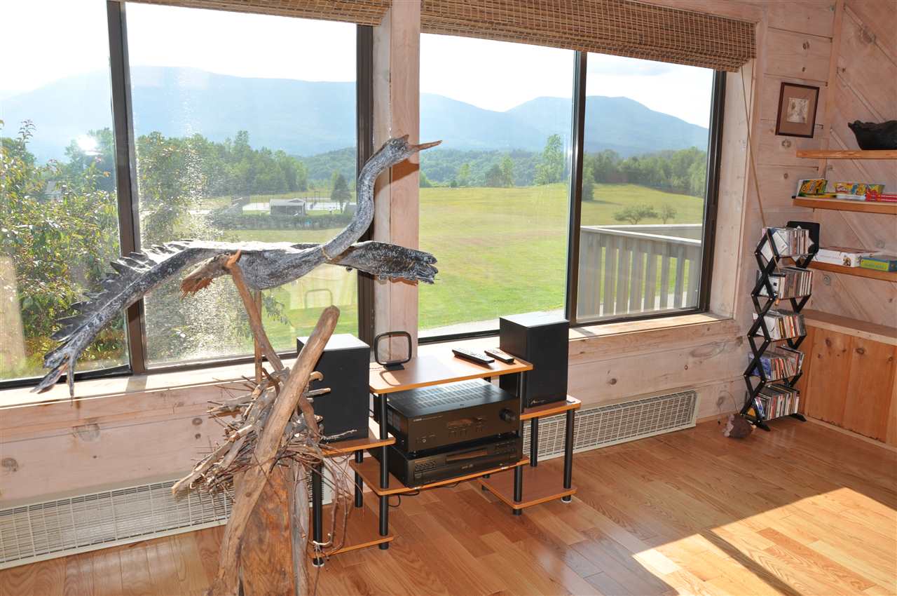 4030 Steeple View Road, Unit 30 Manchester Center, VT 05255 - Photo 7 of 29 Gallery Image 7