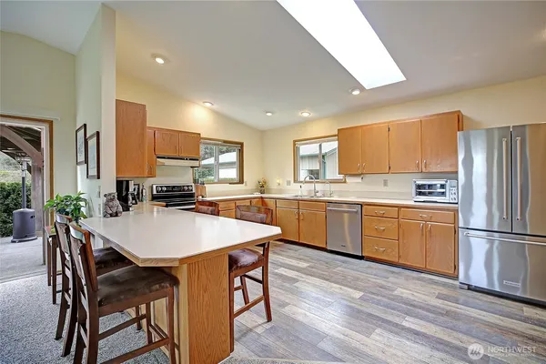 $875,000 | 27702 3rd Avenue Northeast, Arlington, WA 98223