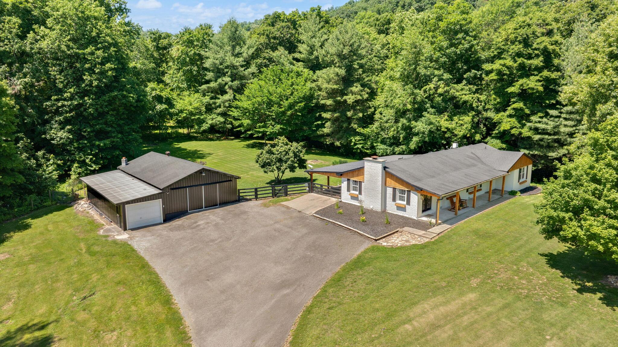 10710 Lebanon Road Parksville, KY 40464 - Photo 6 of 67 6-web-or-mls-1