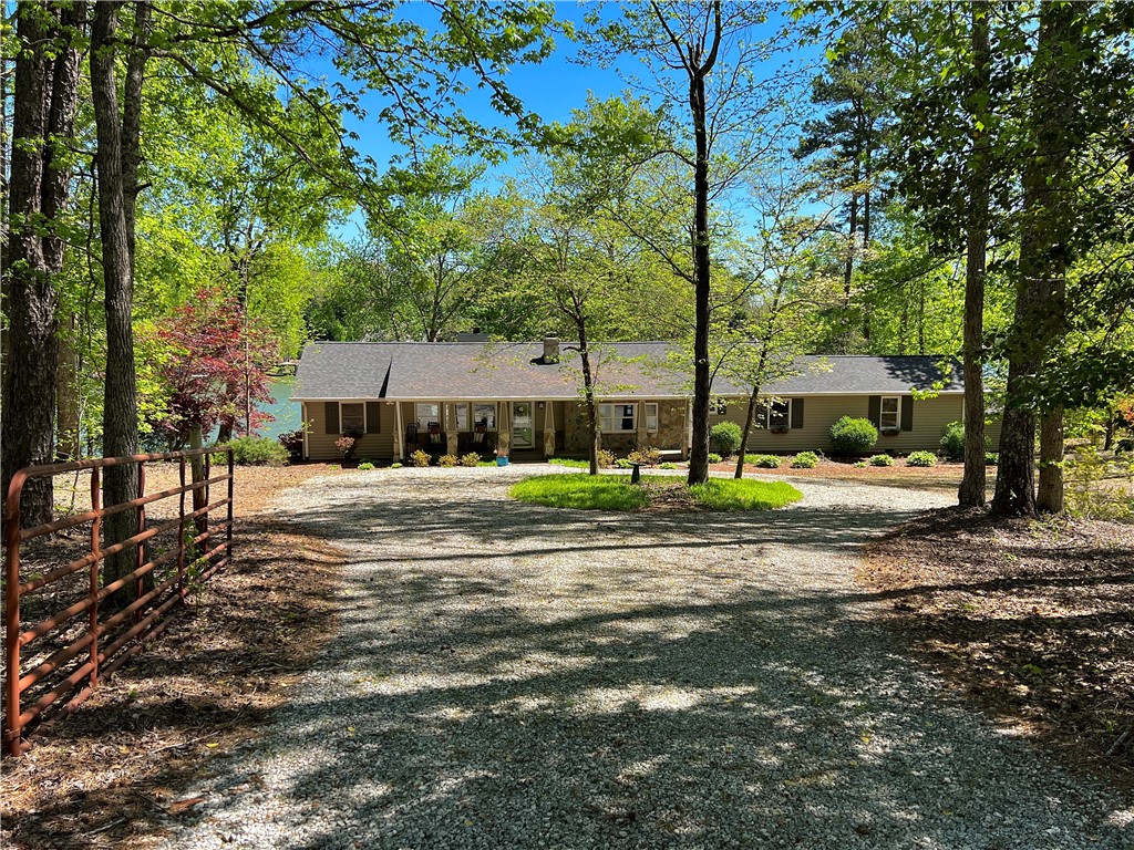 333 Jumping Branch Road Tamassee, SC 29686 - Photo 1 of 26 Gallery Image 1
