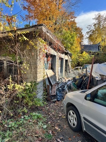 52 Mechanic Street Orange, MA 01364 - Photo 2 of 6