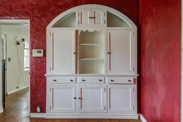 $2,800 | 2305 18th Street, Unit FRONT, Lubbock, TX 79401