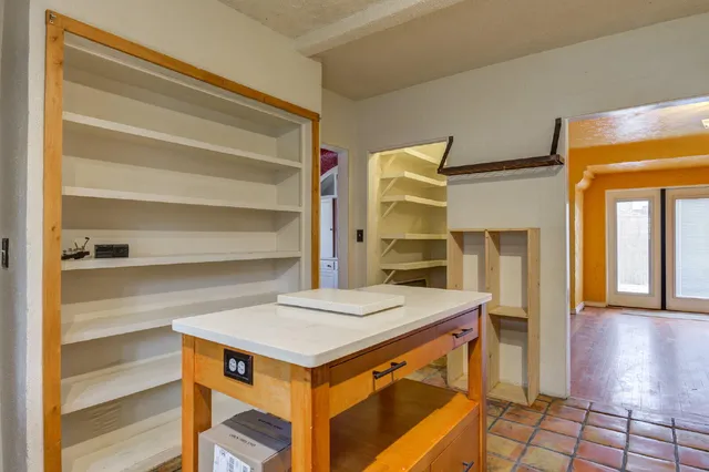 $2,800 | 2305 18th Street, Unit FRONT, Lubbock, TX 79401