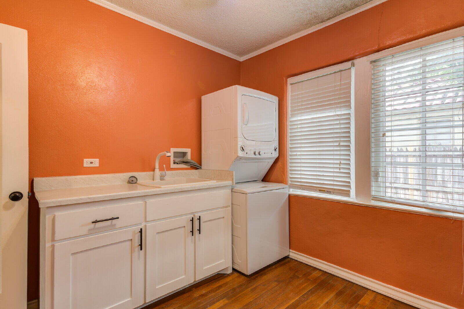 2305 18th Street, Unit FRONT Lubbock, TX 79401 - Photo 40 of 73 large (40)