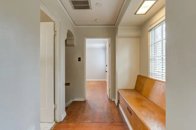 $2,800 | 2305 18th Street, Unit FRONT, Lubbock, TX 79401