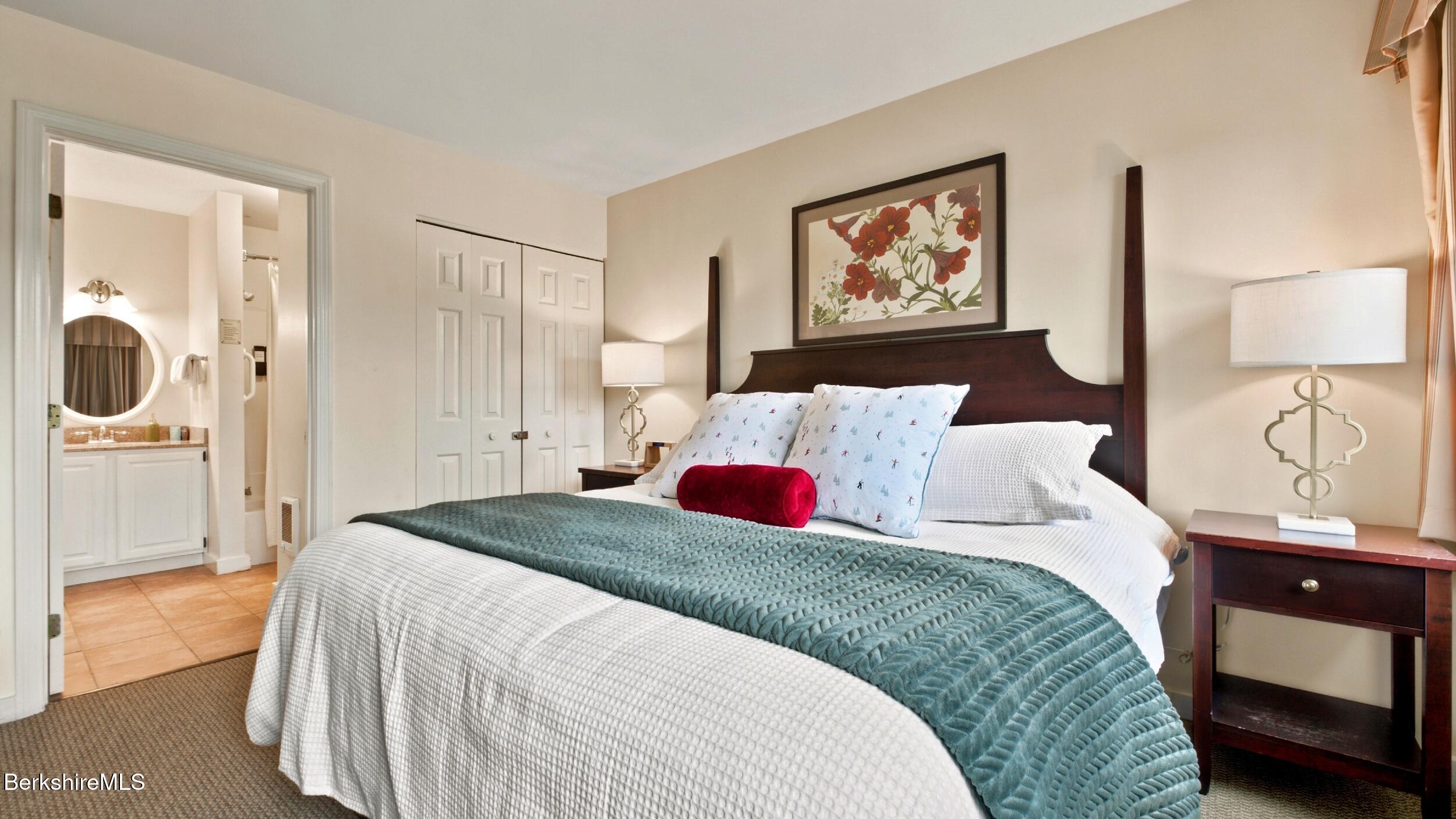 37 Corey Road, Unit 516 Hancock, MA 01237 - Photo 10 of 18 DSC00017