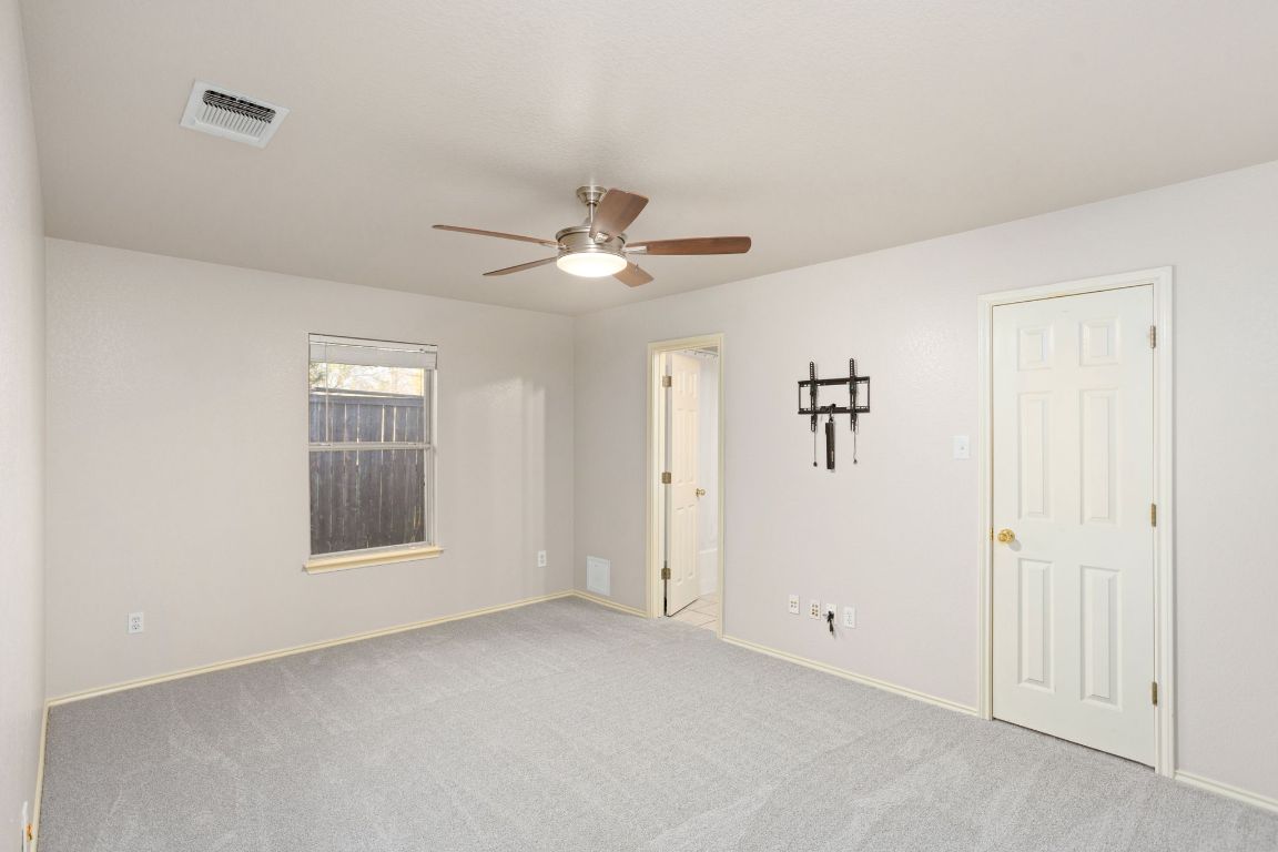 409 Lydia Lane Thrall, TX 76578 - Photo 21 of 39