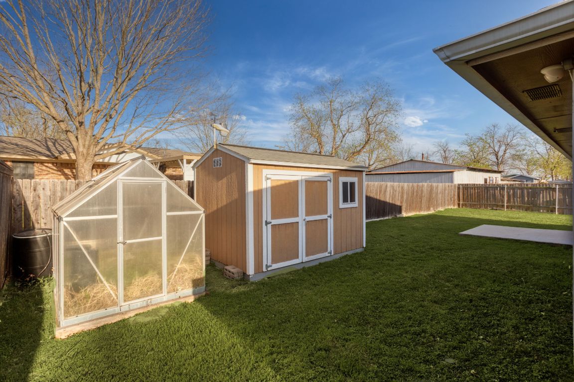 409 Lydia Lane Thrall, TX 76578 - Photo 38 of 39