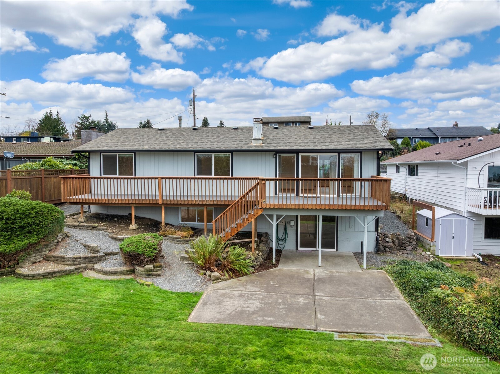 4609 North Vassault Street Tacoma, WA 98407 - Photo 29 of 37 a front view of a house with a yard