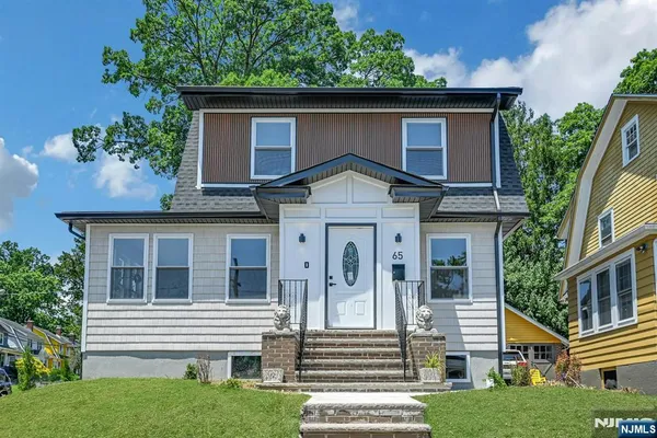 $620,000 | 65-67 Eastern Parkway, Newark, NJ 07106