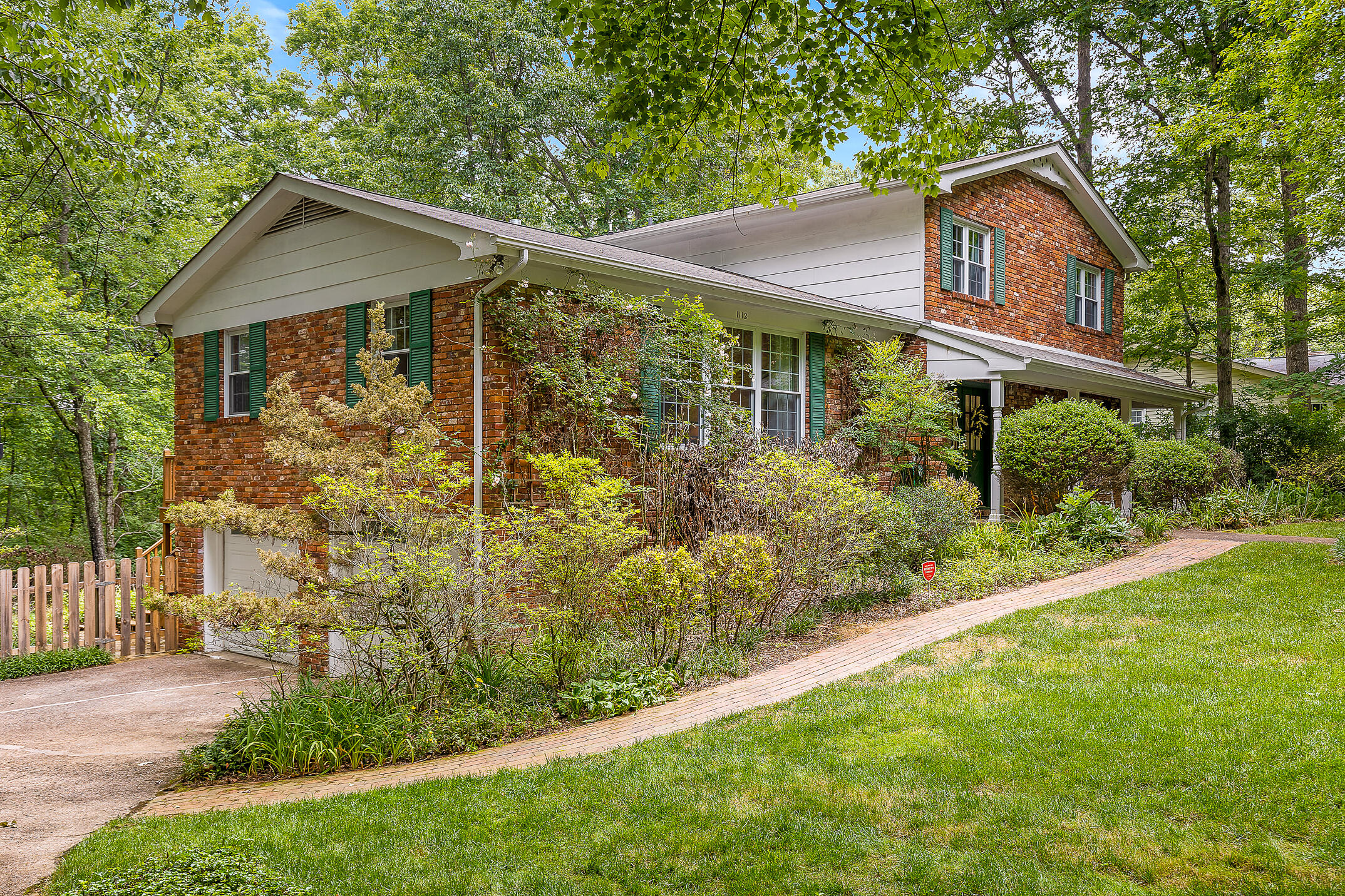 1112 Crown Point Road West Signal Mountain, TN 37377 - Photo 23 of 46 CrownPoint-5