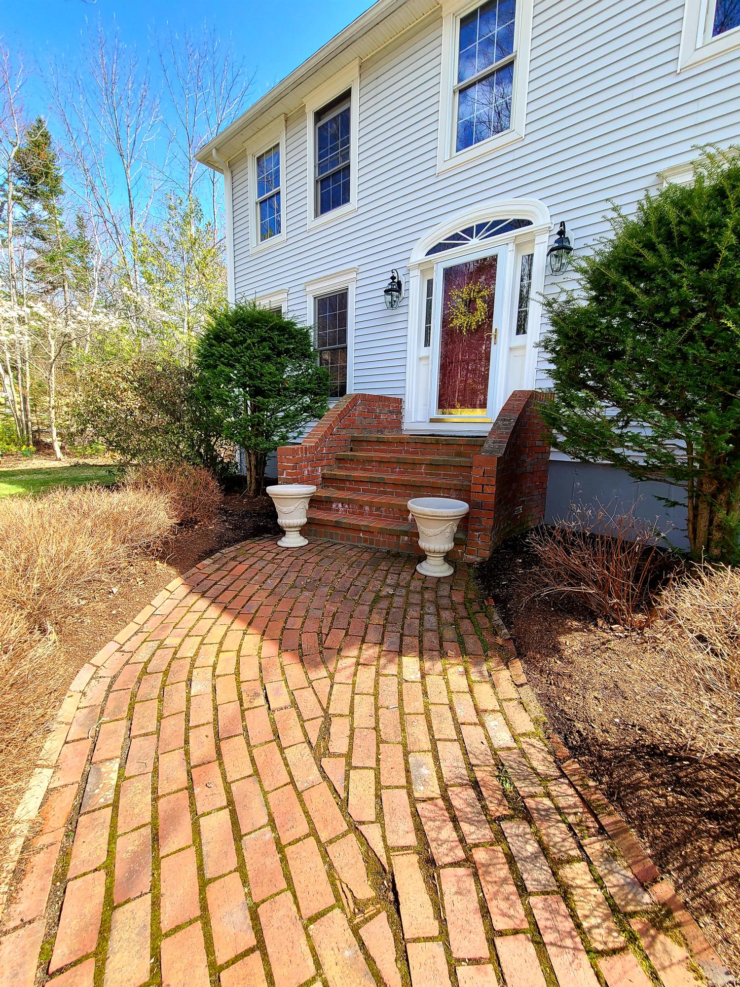 30 Silver Ridge Road Bangor, ME 04401 - Photo 10 of 102 Front Entry 1