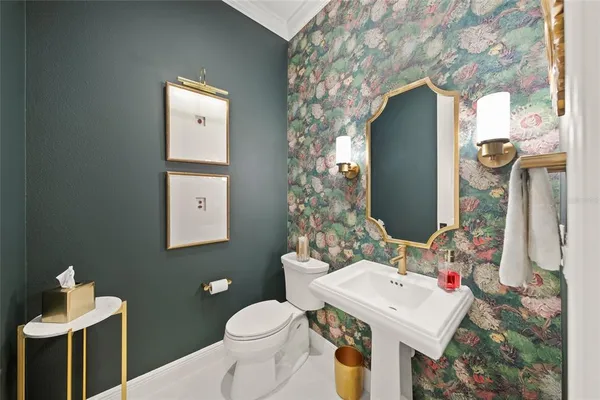 $2,750,000 | 16404 Cornwall Lane, Bradenton, FL 34202