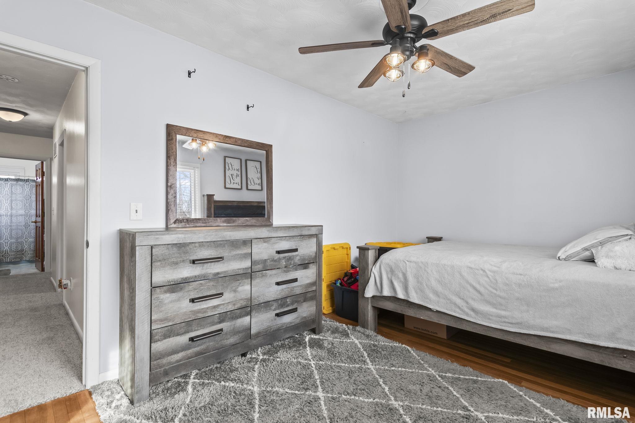 1386 Valley Drive Springfield, IL 62702 - Photo 20 of 41