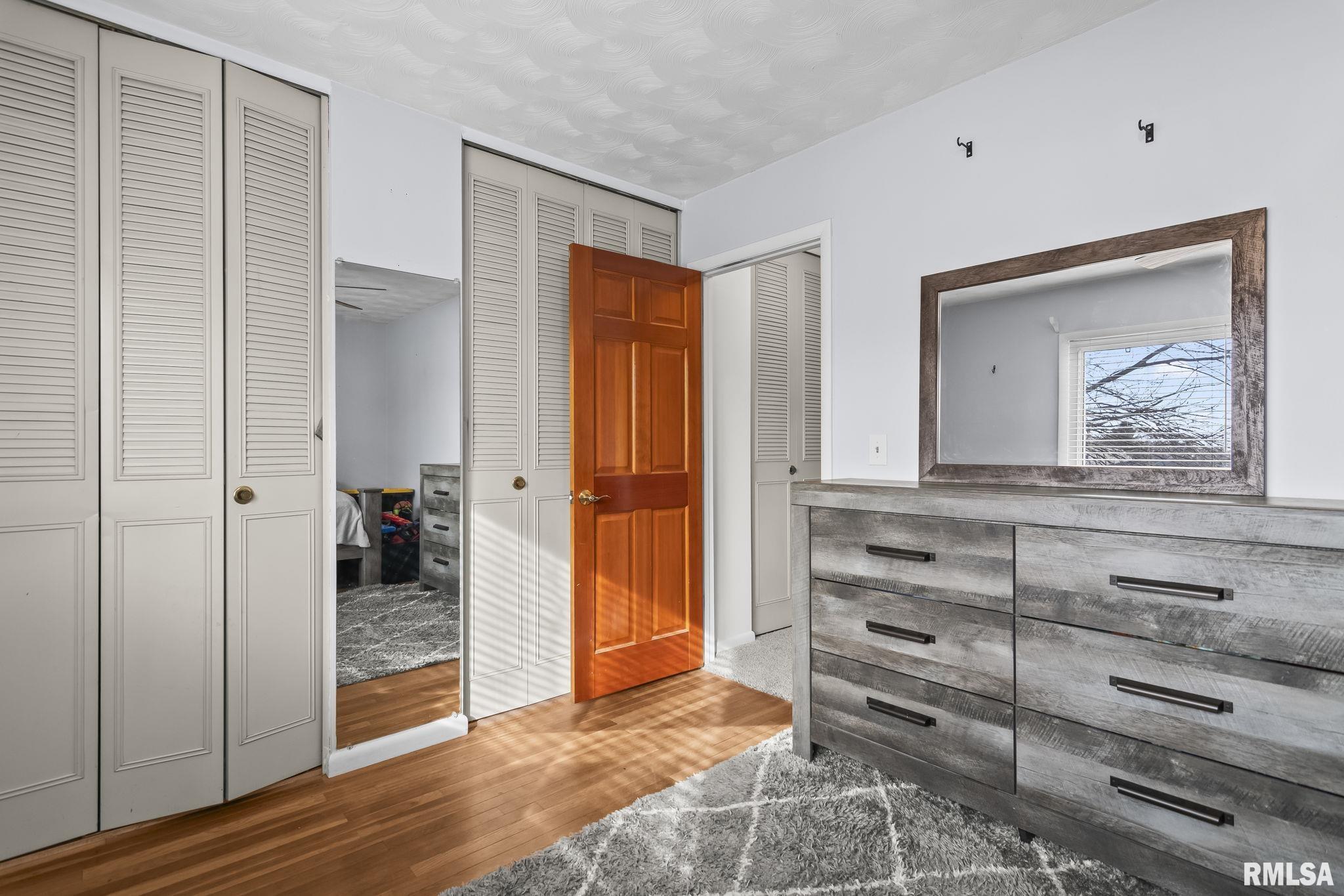 1386 Valley Drive Springfield, IL 62702 - Photo 21 of 41