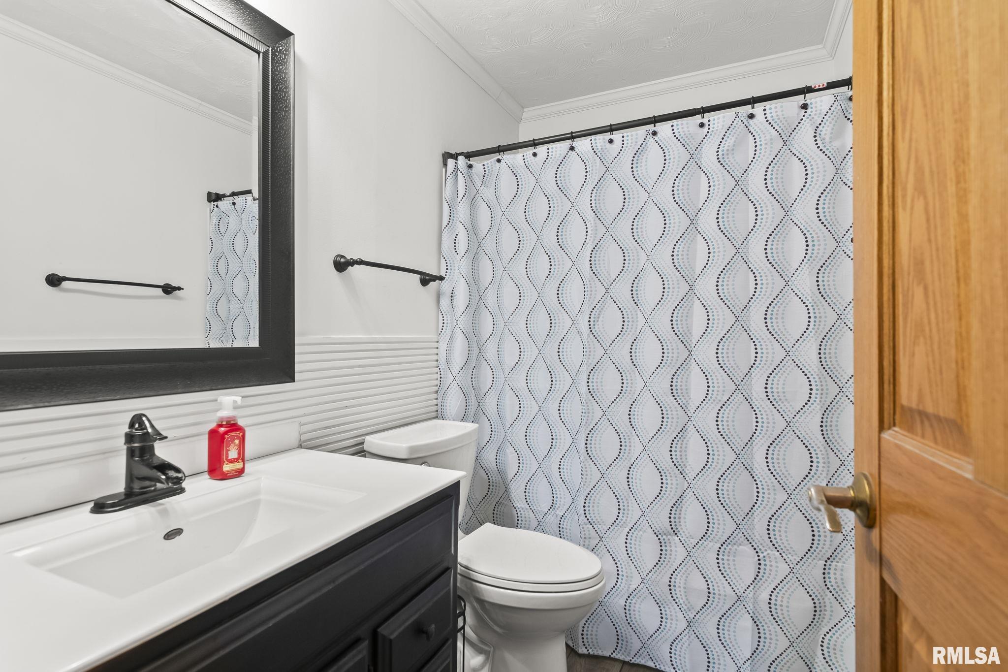 1386 Valley Drive Springfield, IL 62702 - Photo 29 of 41