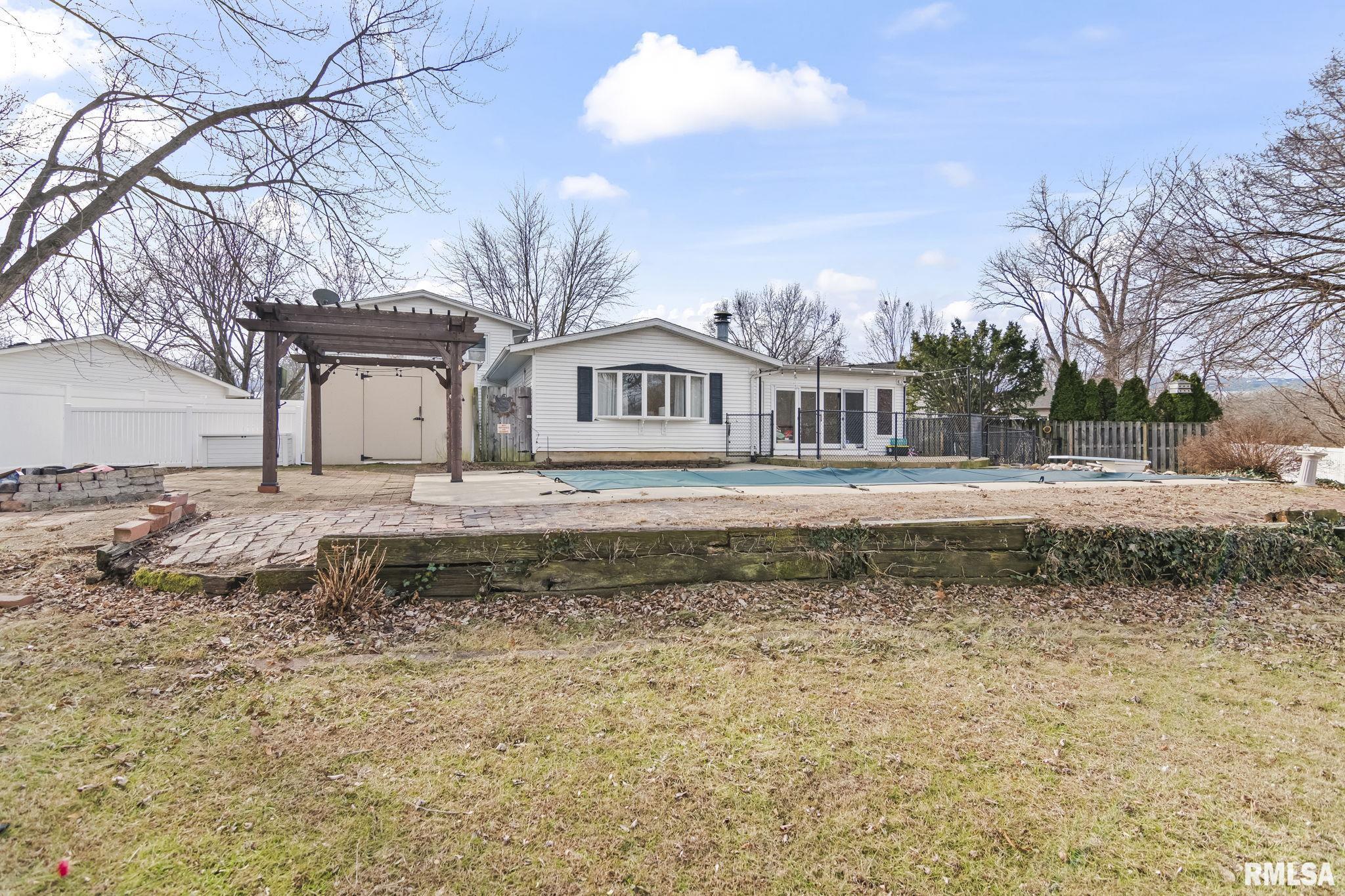 1386 Valley Drive Springfield, IL 62702 - Photo 33 of 41