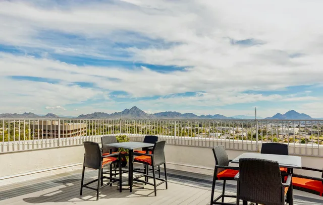 $166,000 | 4750 North Central Avenue, Unit N6, Phoenix, AZ 85012