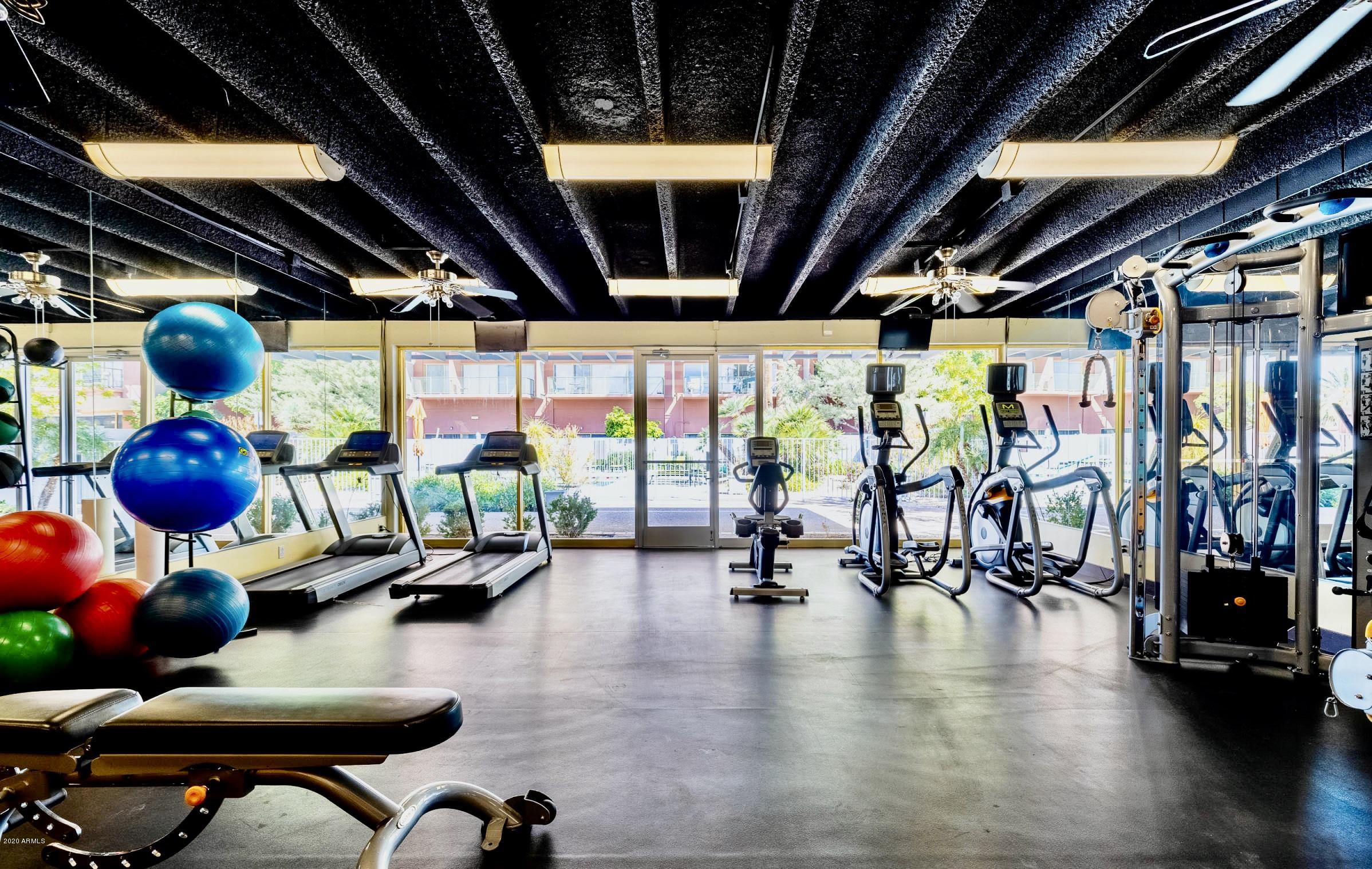 4750 North Central Avenue, Unit N6 Phoenix, AZ 85012 - Photo 32 of 36 4750 N CENTRAL Avenue, N6