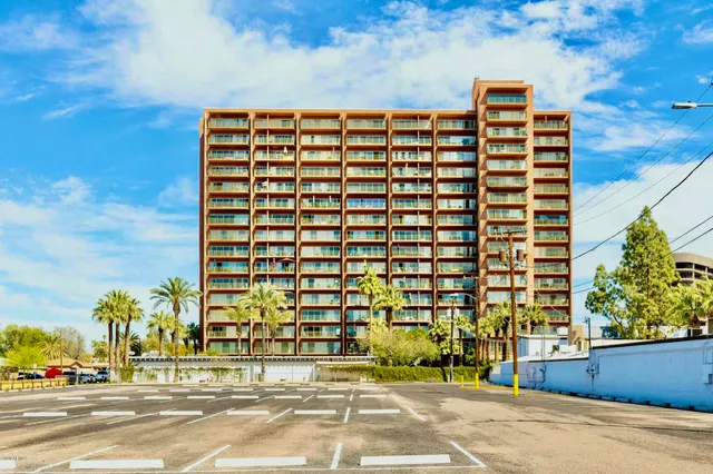 $166,000 | 4750 North Central Avenue, Unit N6, Phoenix, AZ 85012