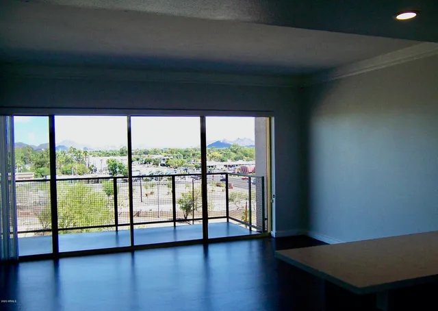 $166,000 | 4750 North Central Avenue, Unit N6, Phoenix, AZ 85012