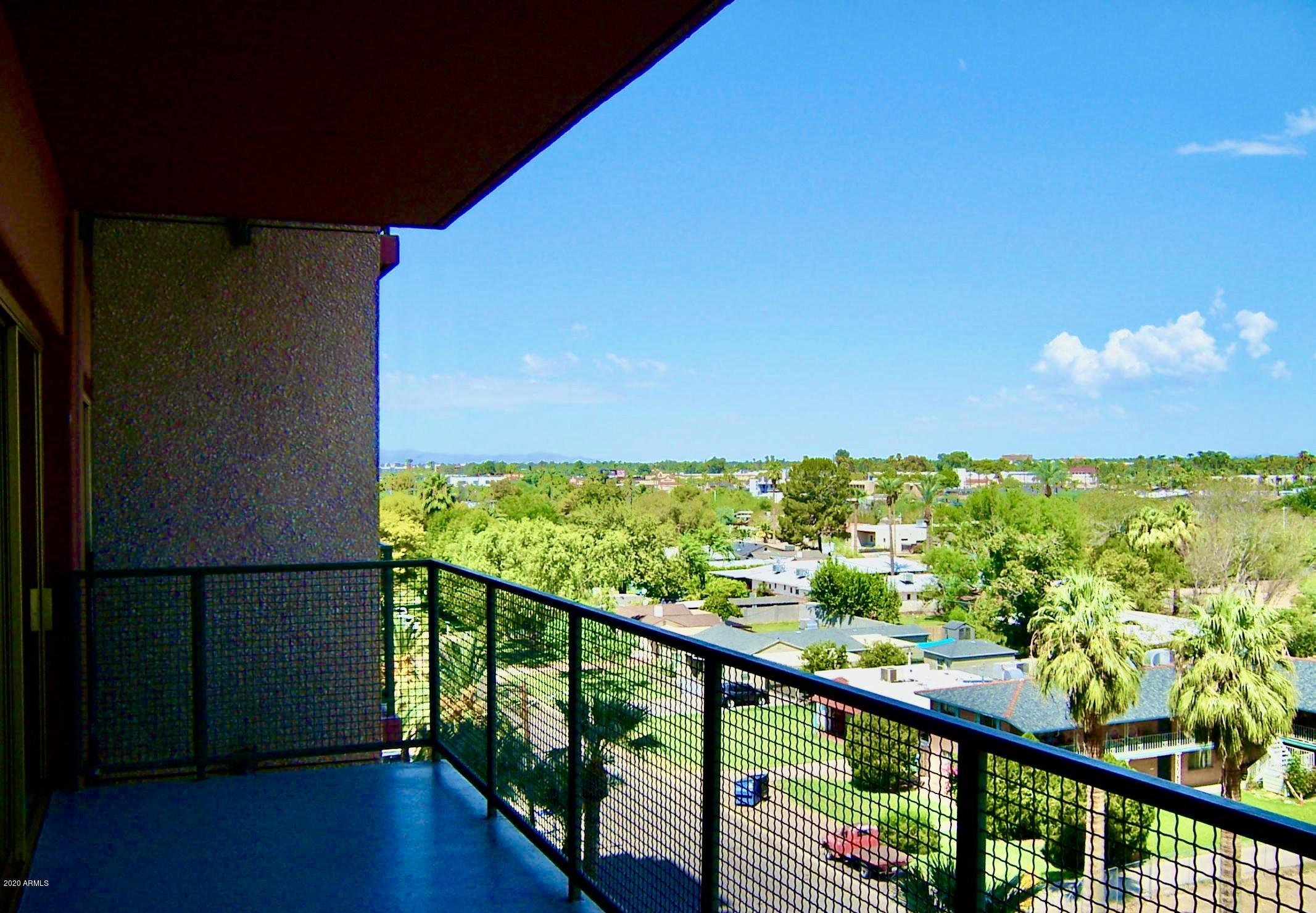 4750 North Central Avenue, Unit N6 Phoenix, AZ 85012 - Photo 5 of 36 4750 N CENTRAL Avenue, N6