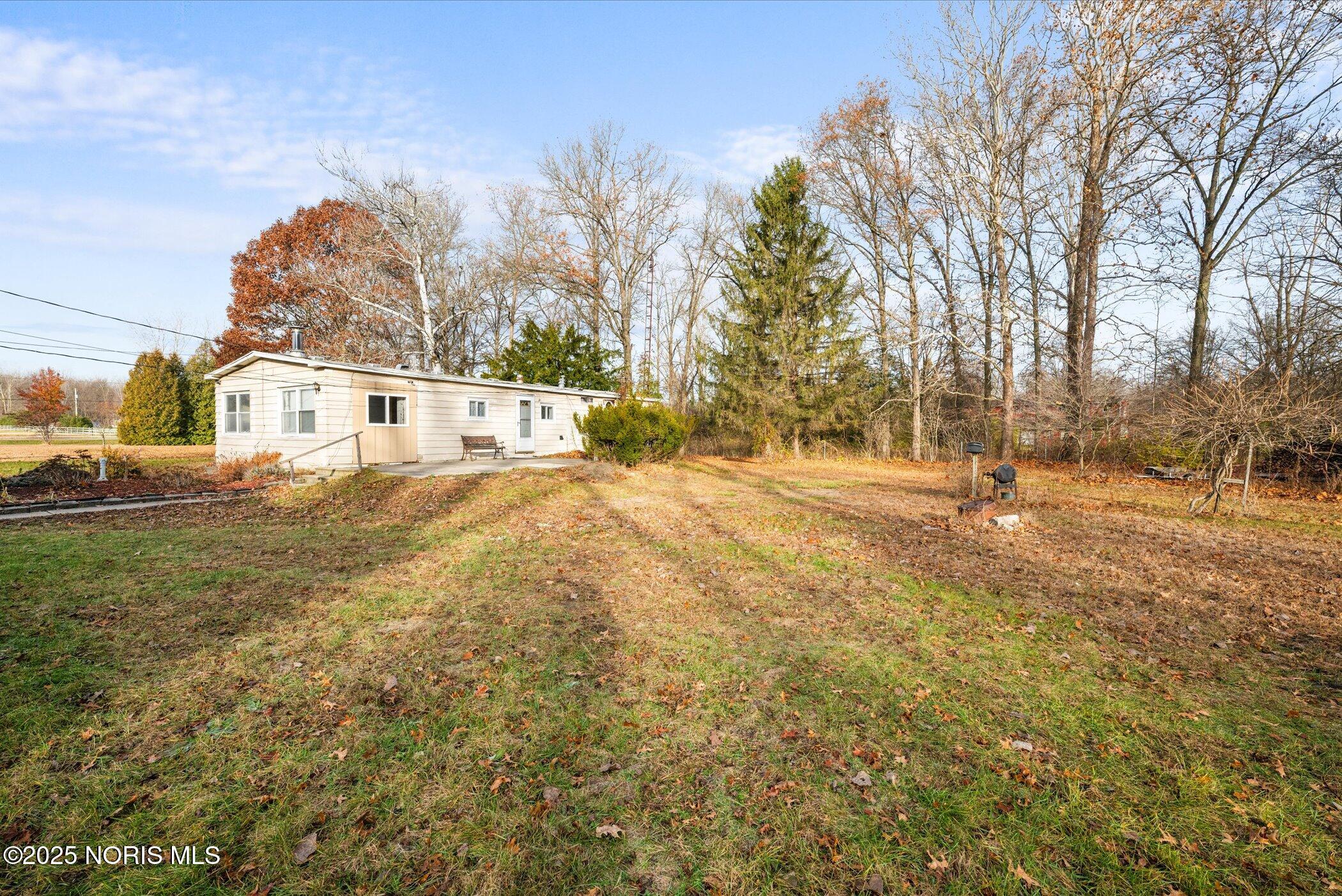 1809 South Berkey Southern Road Swanton, OH 43558 - Photo 18 of 20 Rear view