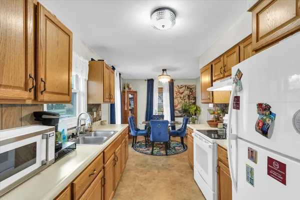 $164,900 | 404 West Maple Street, Champaign, IL 61820