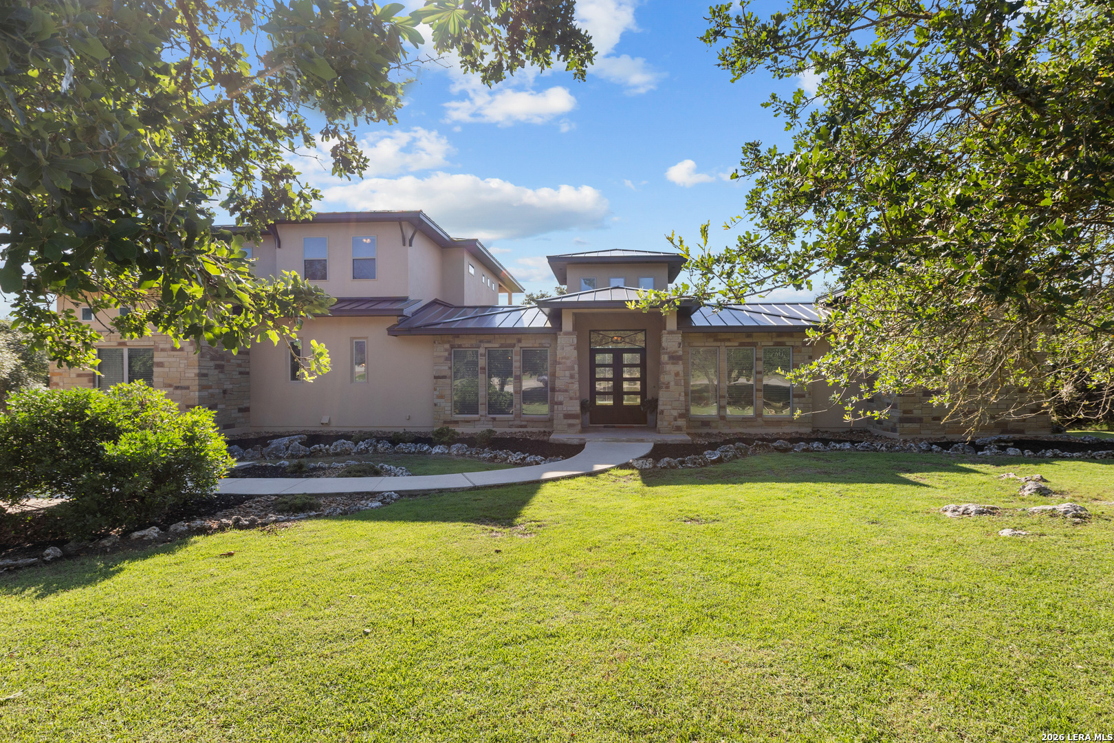 41 Woodland View Fair Oaks Ranch, TX 78015 - Photo 2 of 46
