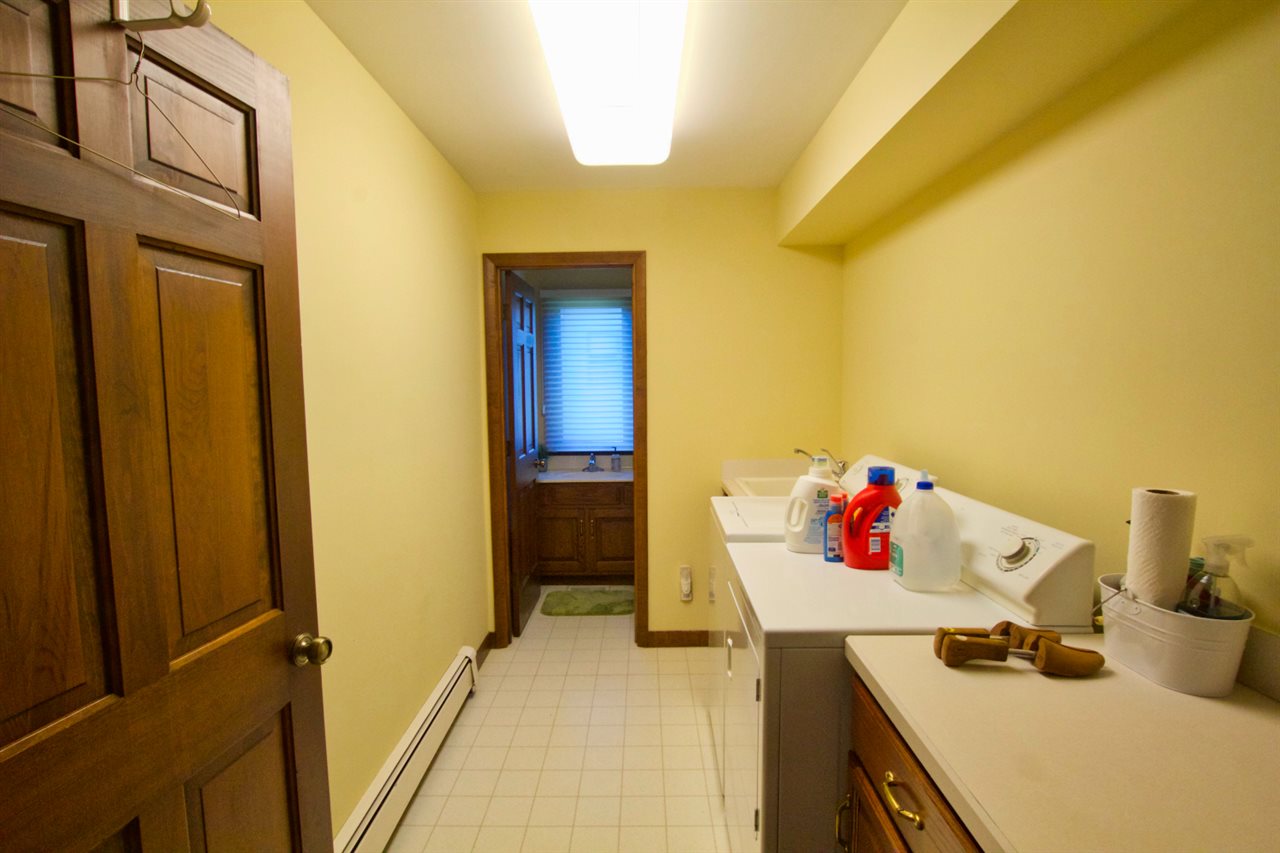 606 North Boutell Road Bay City, MI 48708 - Photo 13 of 20