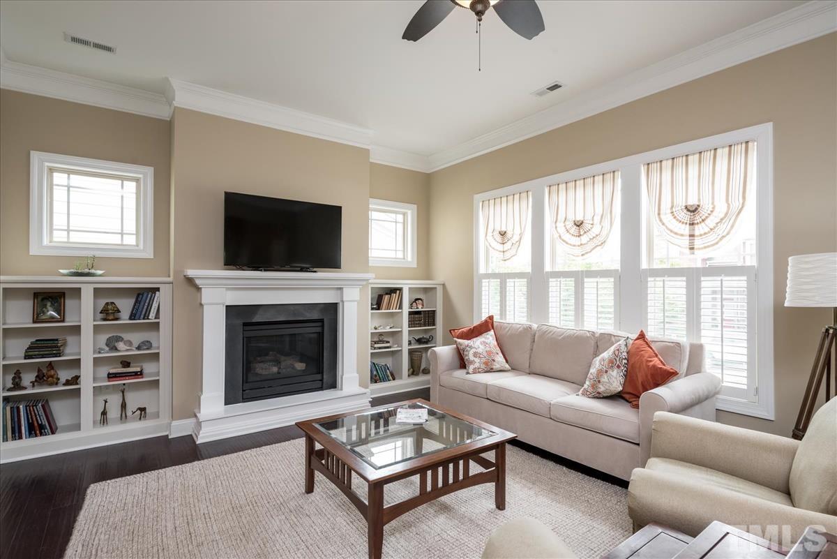 1405 Rodessa Run Raleigh, NC 27607 - Photo 5 of 19