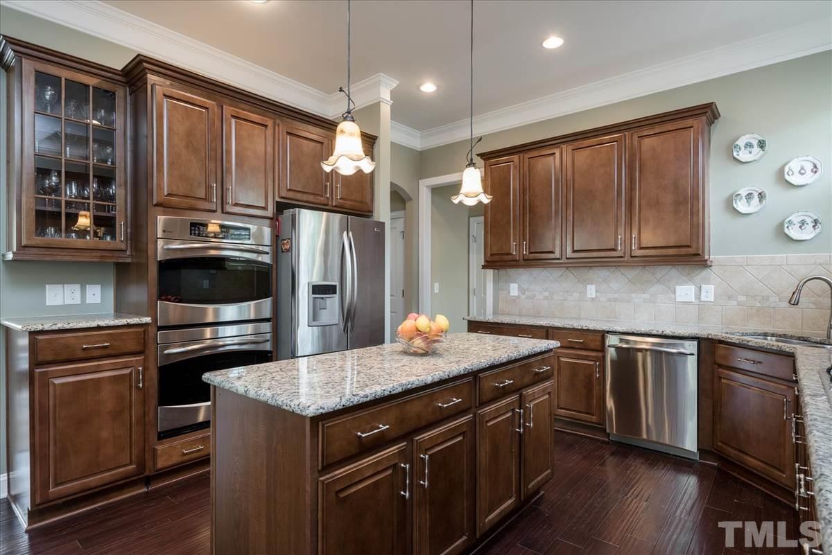 1405 Rodessa Run Raleigh, NC 27607 - Photo 7 of 19