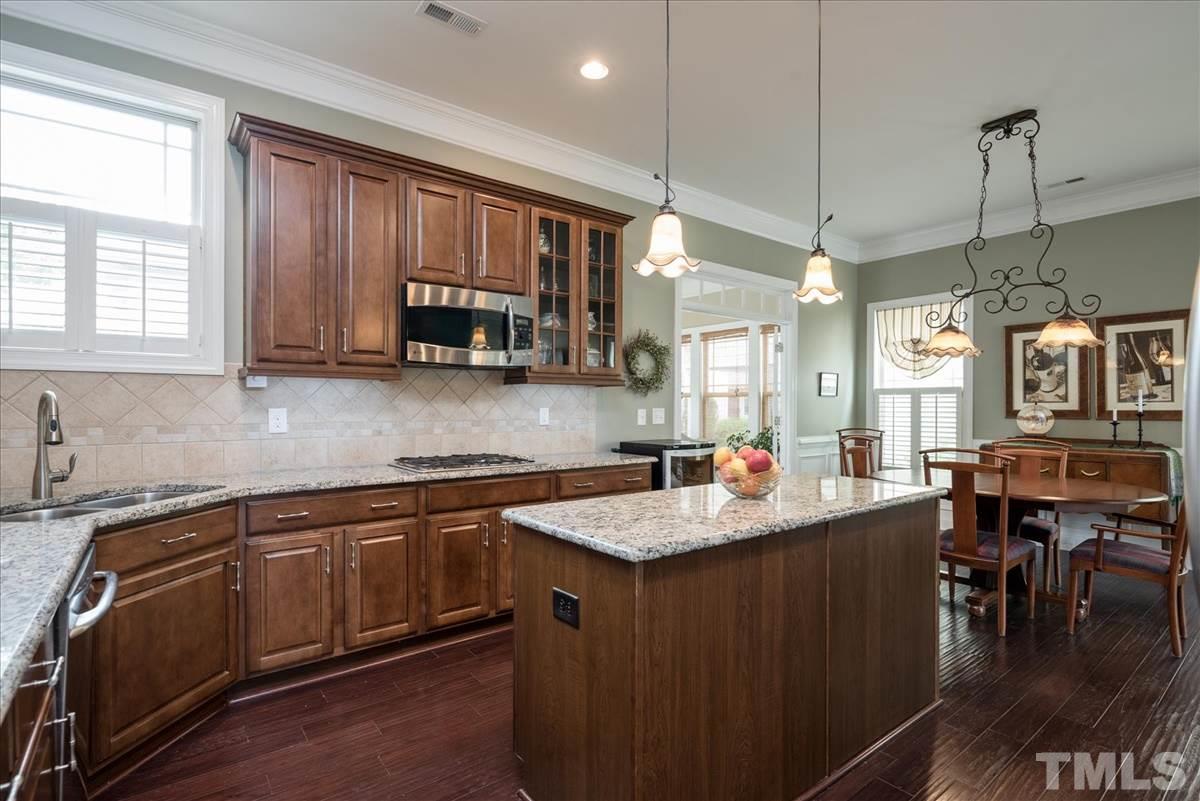 1405 Rodessa Run Raleigh, NC 27607 - Photo 8 of 19
