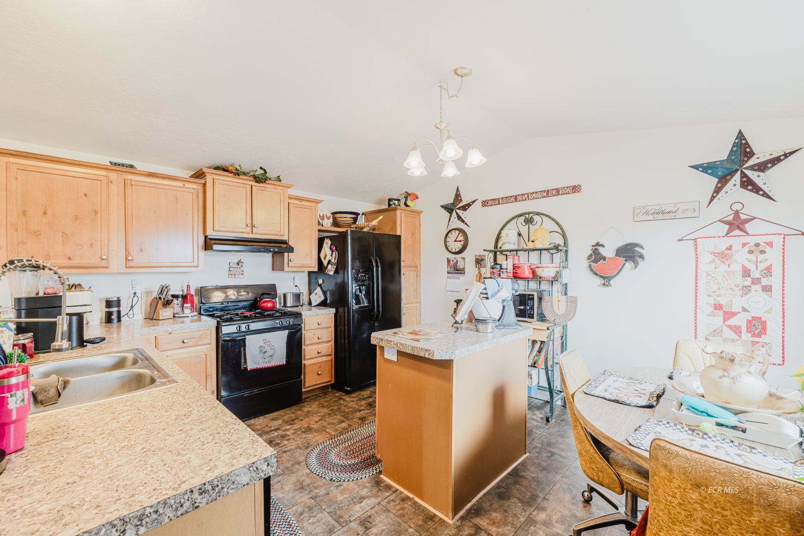 333 Marble Drive Spring Creek, NV 89815 - Photo 7 of 28