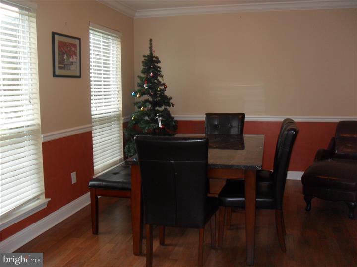 100 Coburn Road Pennington, NJ 08534 - Photo 8 of 18 Dining Room