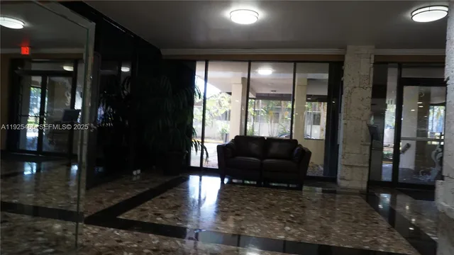 $2,300 | 1470 Northeast 123rd Street, Unit A1415, North Miami, FL 33161