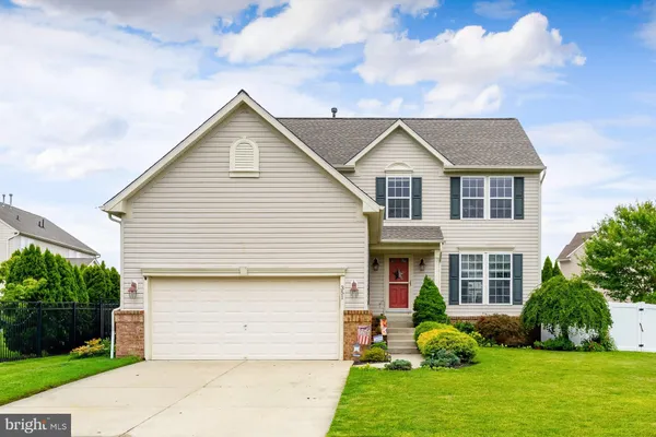$589,900 | 351 West Crossing Drive, Mount Royal, NJ 08061