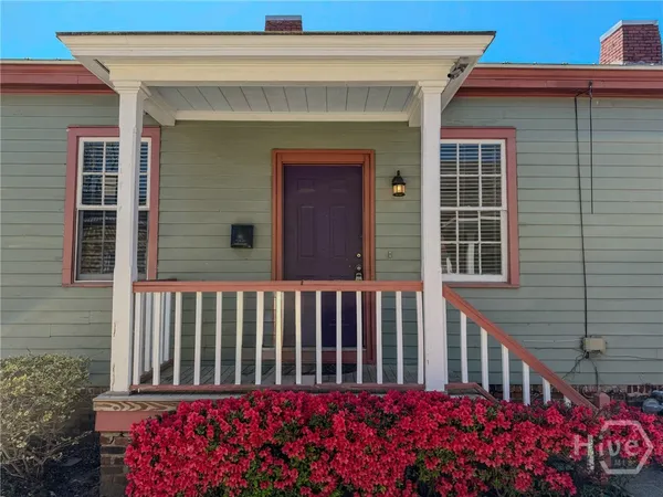 $299,900 | 545 East Macon Street, Savannah, GA 31401